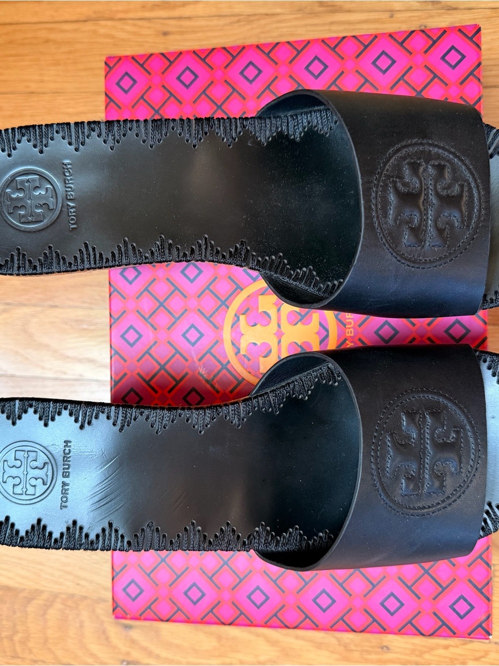 Tory Burch Patty Black Leather Slide Wedge with Wood-Effect Platform - Picture 3 of 9